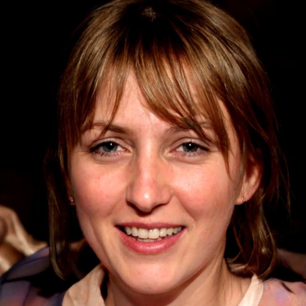 Portrait of Miriam Kaczmarek, Curriculum Specialist at Domain
